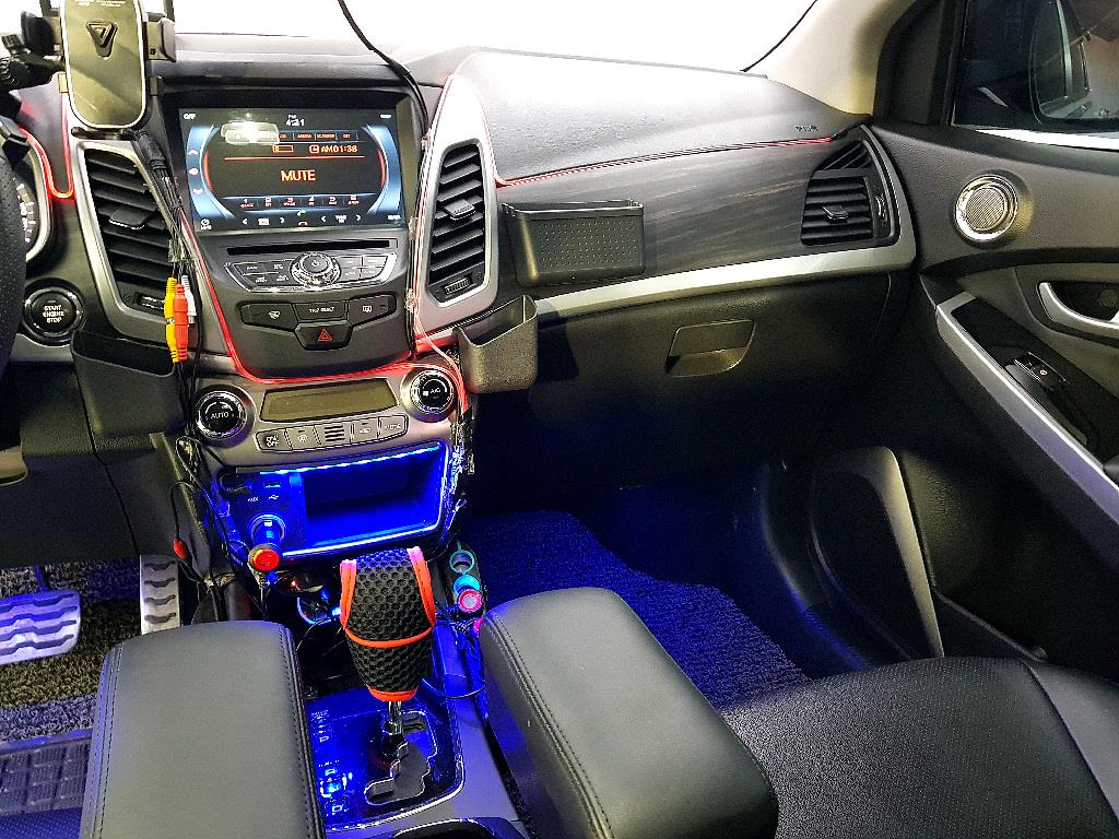 Ssangyong Korando - Vista 9