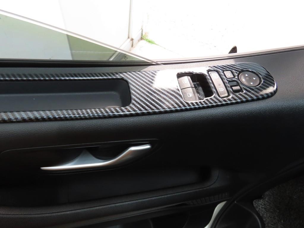 HYUNDAI Staria - Vista 9