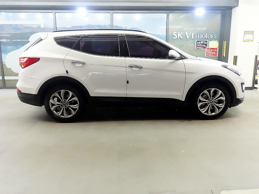 HYUNDAI Santa Fe - Vista 3