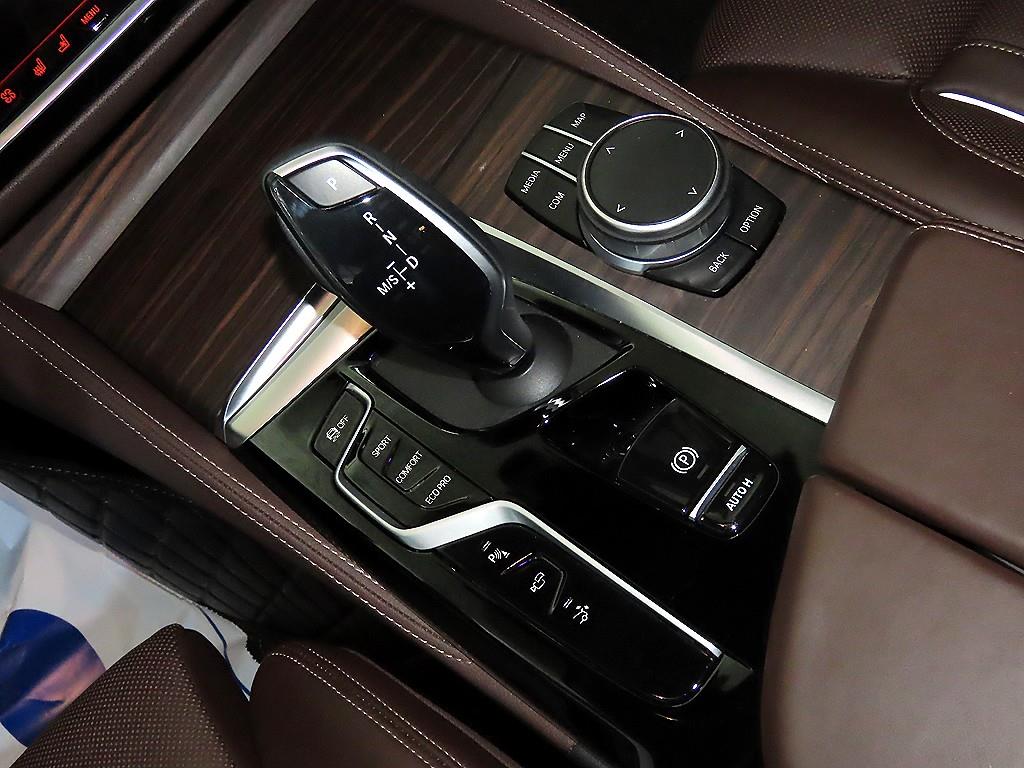 BMW Gran Turismo - Vista 12