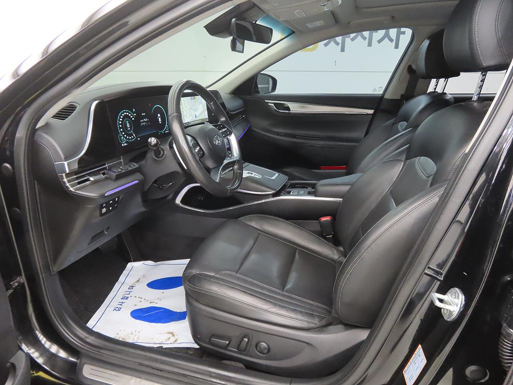 HYUNDAI Grandeur - Vista 5