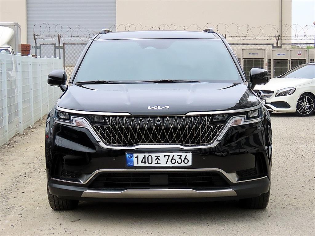 KIA Carnival 2023 Negro - Importación desde Corea - HF Imports Iquique - Foto 1