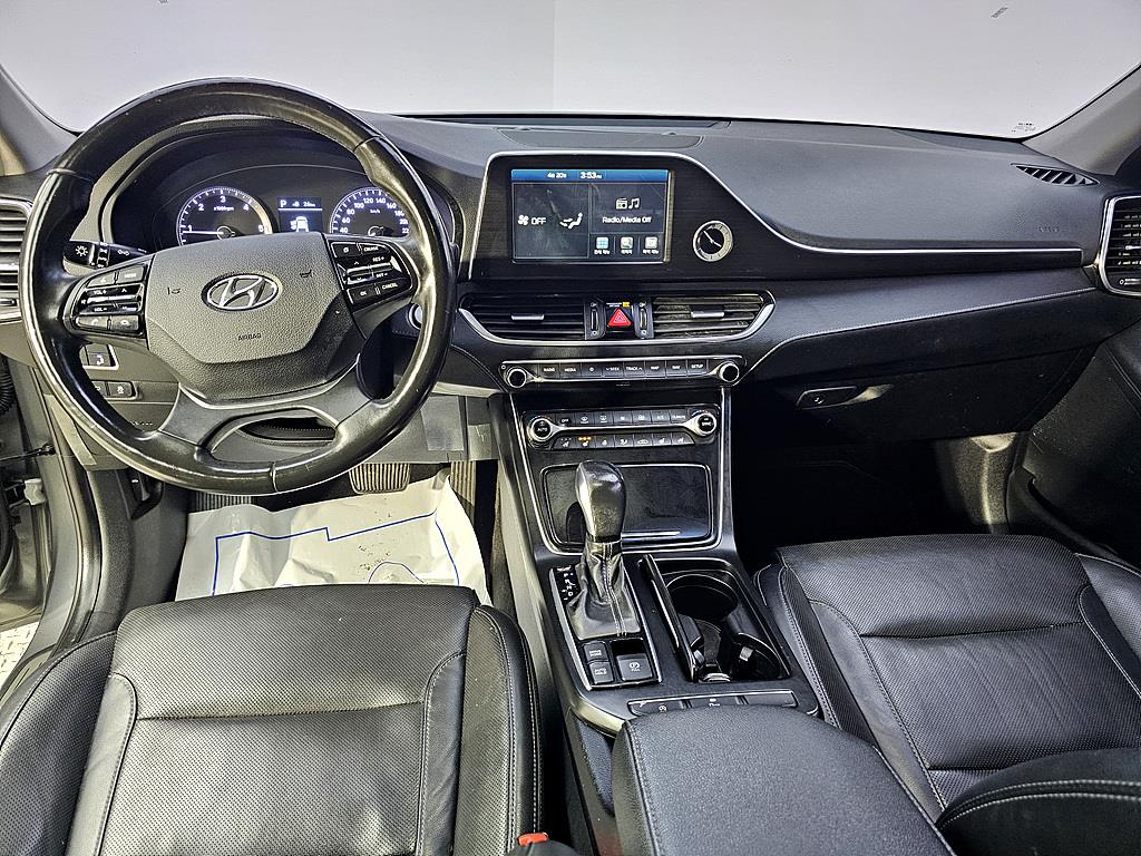 HYUNDAI Grandeur - Vista 5