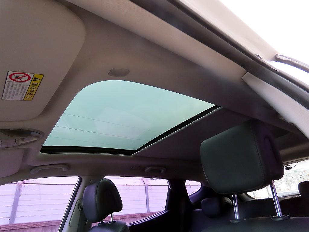 HYUNDAI Santa Fe 2015 Blanco - Importación desde Corea - HF Imports Iquique - Foto 18