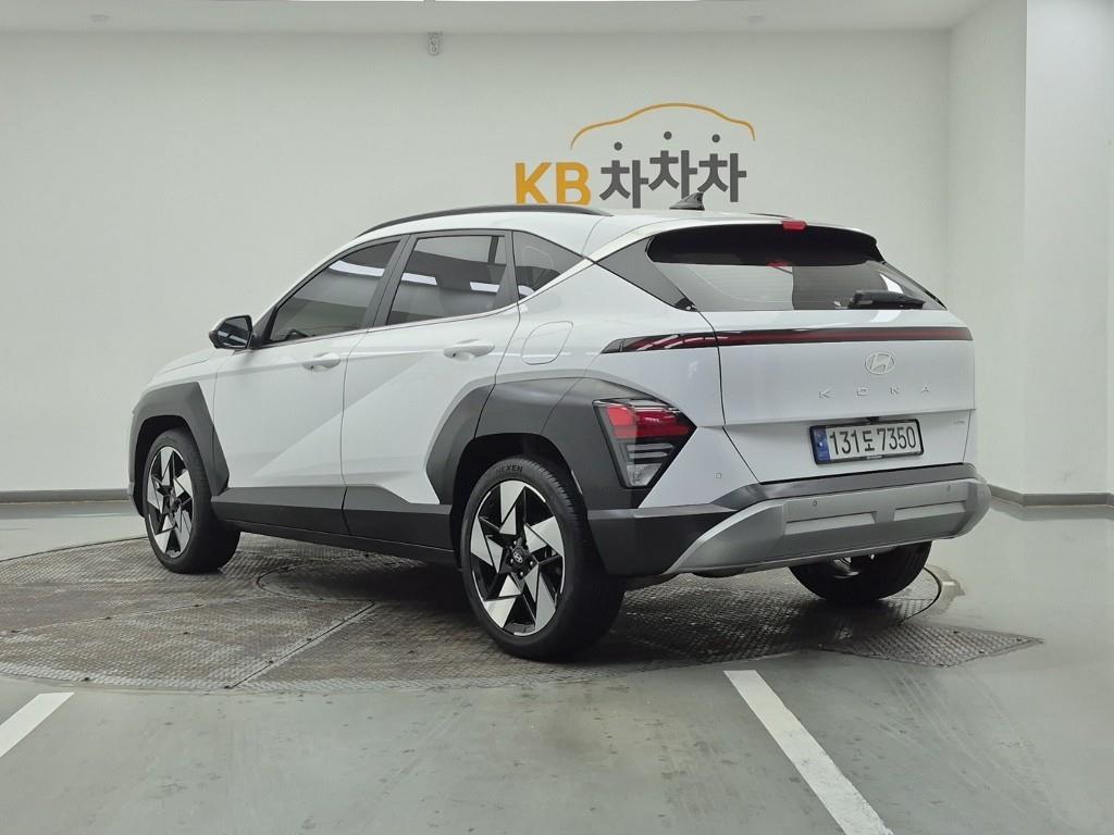 HYUNDAI Kona - Vista 3