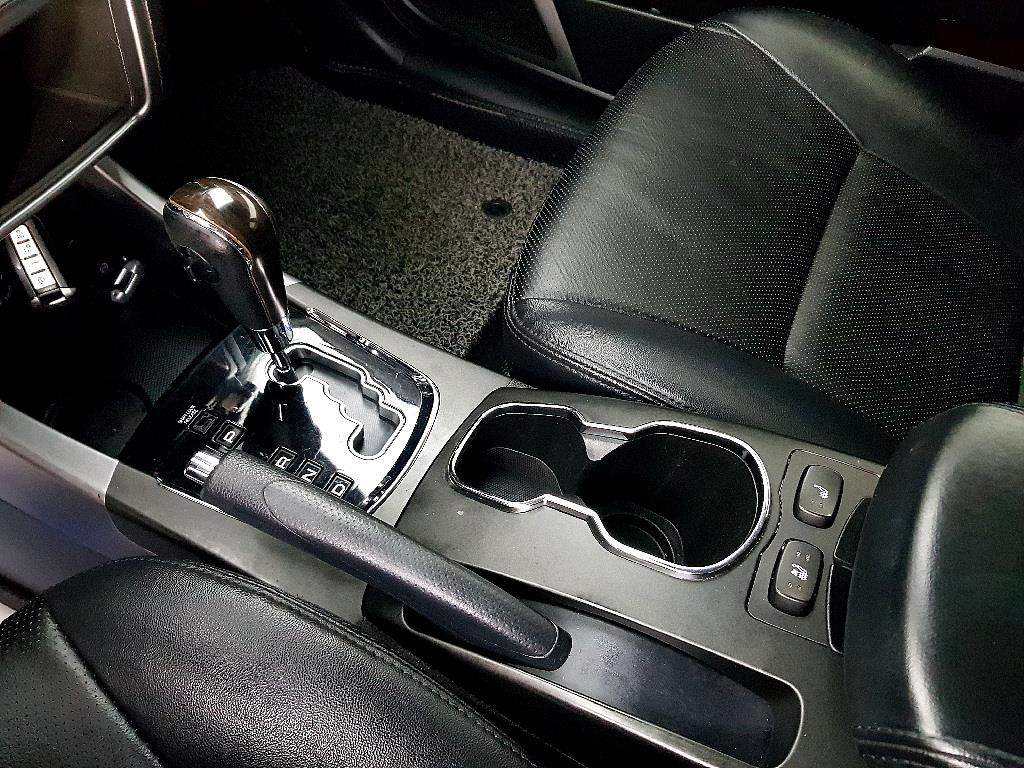 Ssangyong Korando 2014 Blanco - Importación desde Corea - HF Imports Iquique - Foto 13