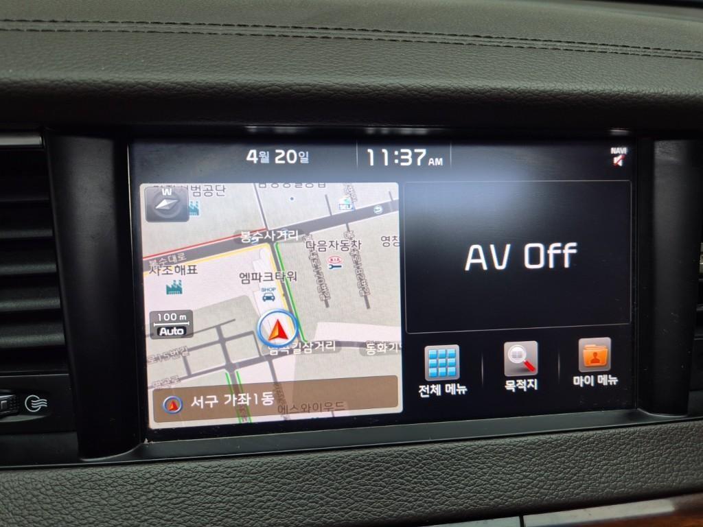 KIA K7 - Vista 10