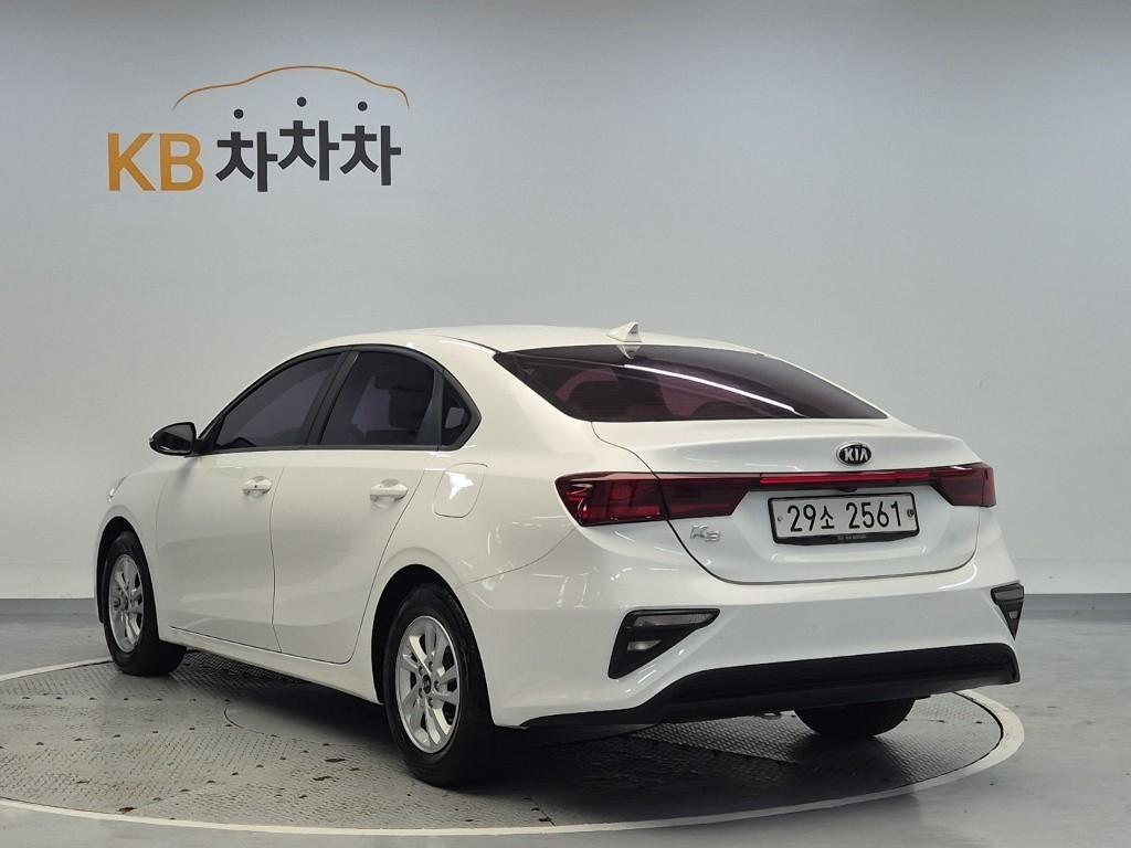 KIA K3 - Vista 2
