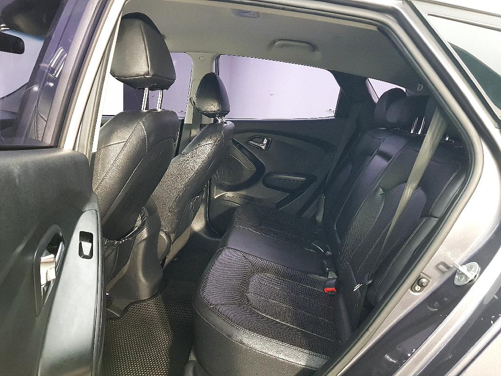 HYUNDAI Tucson - Vista 9