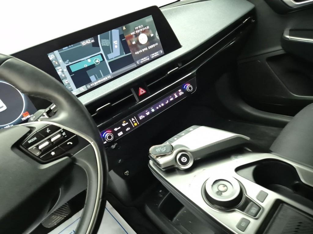 KIA EV6 2022 Gris - Importación desde Corea - HF Imports Iquique - Foto 13