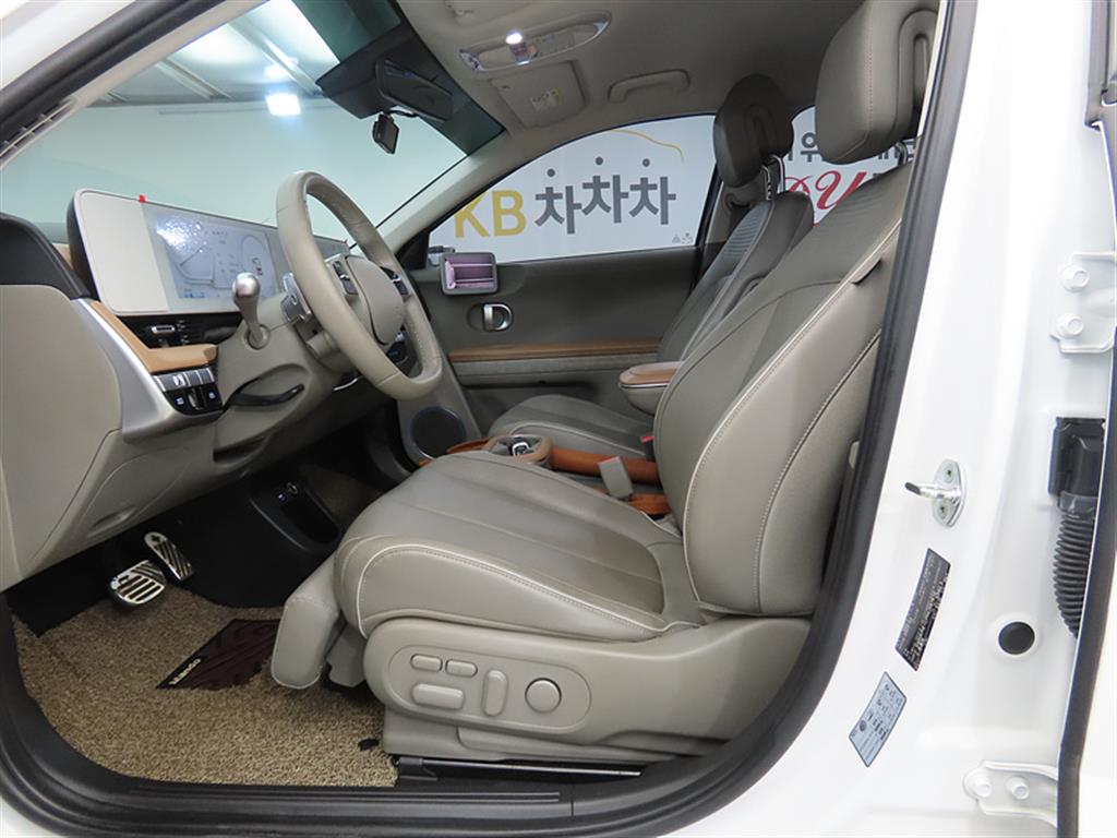 HYUNDAI Ioniq 5 - Vista 5