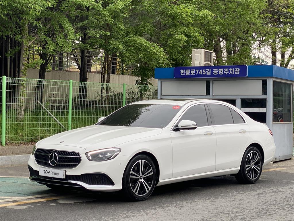 Mercedes Benz E class 2021 Blanco - Importación desde Corea - HF Imports Iquique - Foto 1