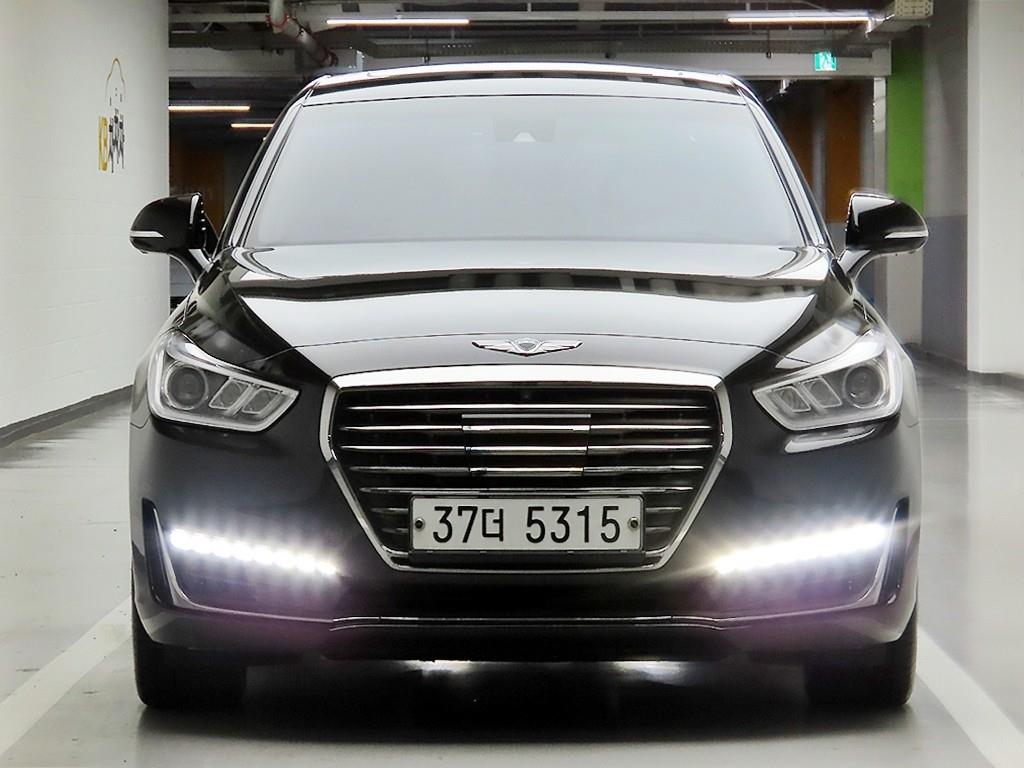 Genesis EQ900 2018 Negro - Importación desde Corea - HF Imports Iquique - Foto 1