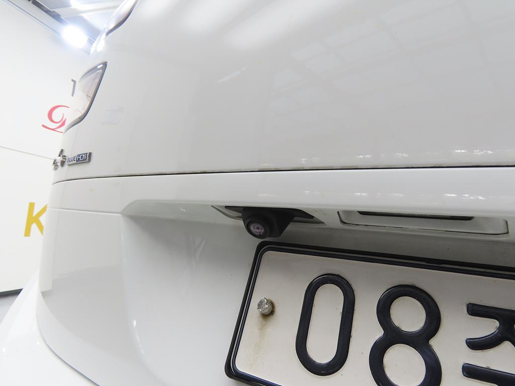 Citroen C4 2017 Blanco - Importación desde Corea - HF Imports Iquique - Foto 18