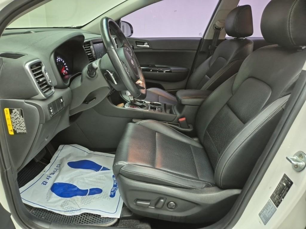 KIA Sportage - Vista 11