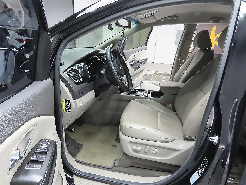 KIA Carnival 2018 Negro - Importación desde Corea - HF Imports Iquique - Foto 12