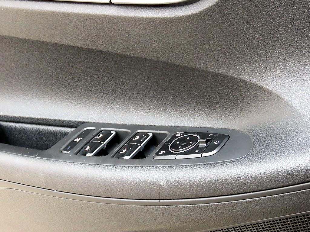 HYUNDAI Grandeur - Vista 11