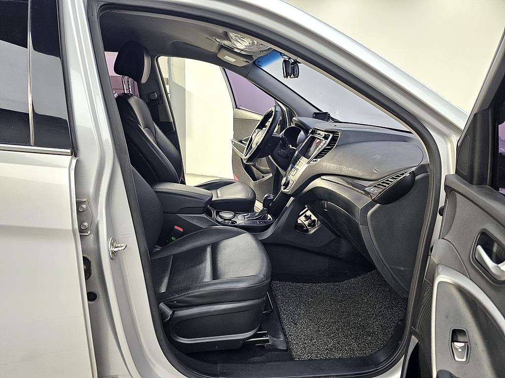 HYUNDAI Santa Fe - Vista 11
