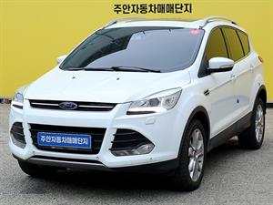 Ford Kuga - Vista 4