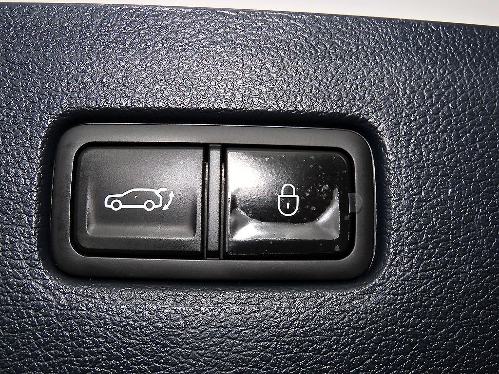 Genesis GV80 2022 Blanco - Importación desde Corea - HF Imports Iquique - Foto 14