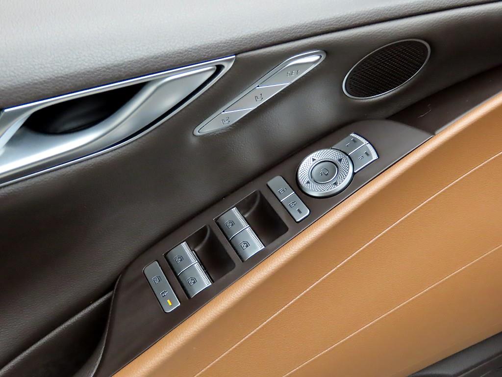 Genesis G80 - Vista 11