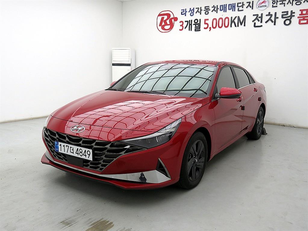 HYUNDAI Avante - Vista 2