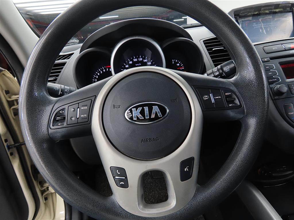 KIA Soul - Vista 8