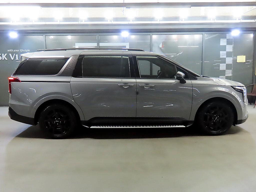 KIA Carnival - Vista 3