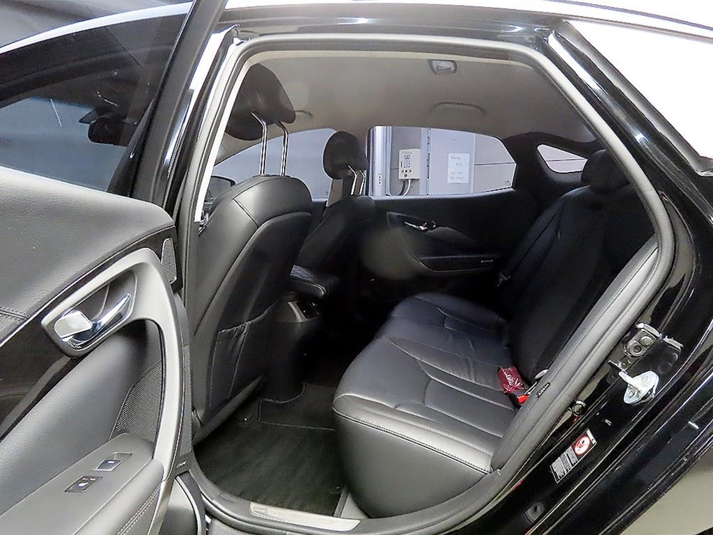 HYUNDAI Grandeur - Vista 6