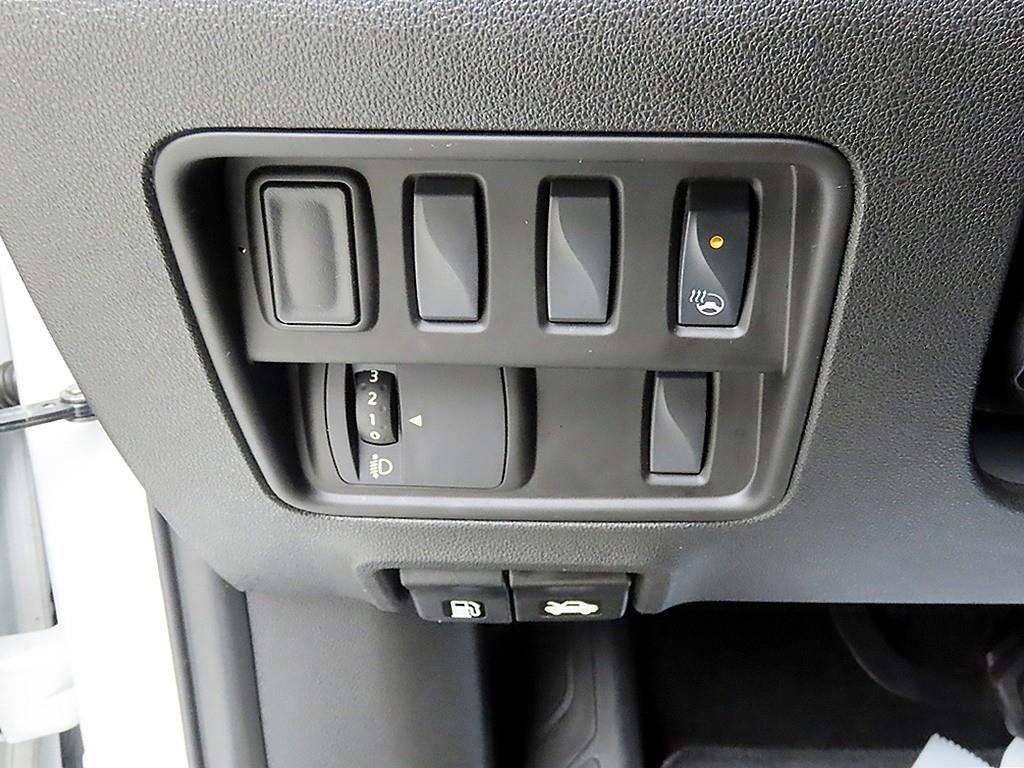 SAMSUNG QM6 - Vista 12