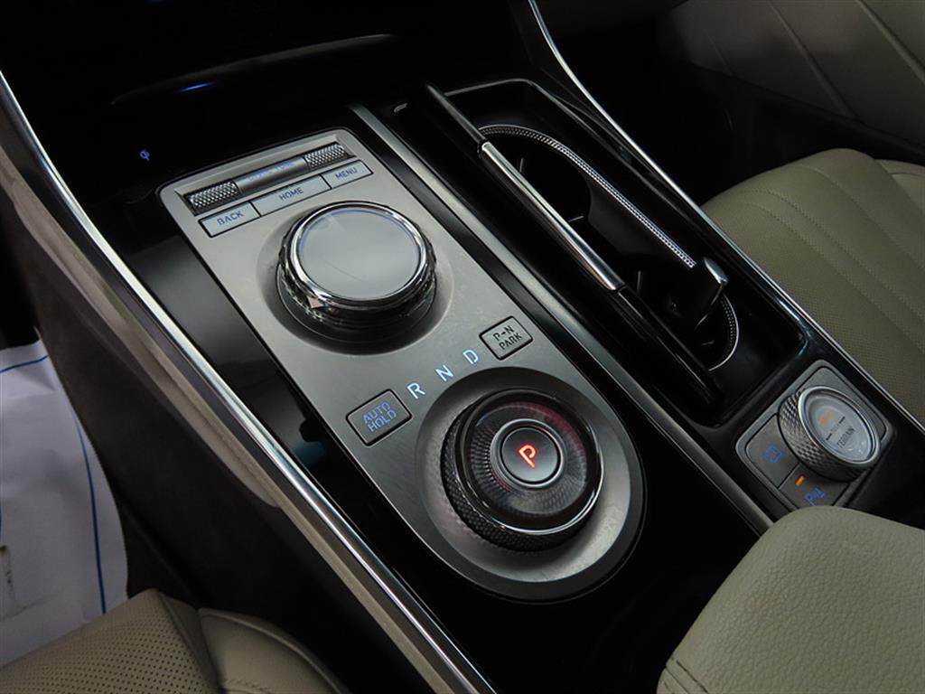 Genesis GV80 - Vista 11