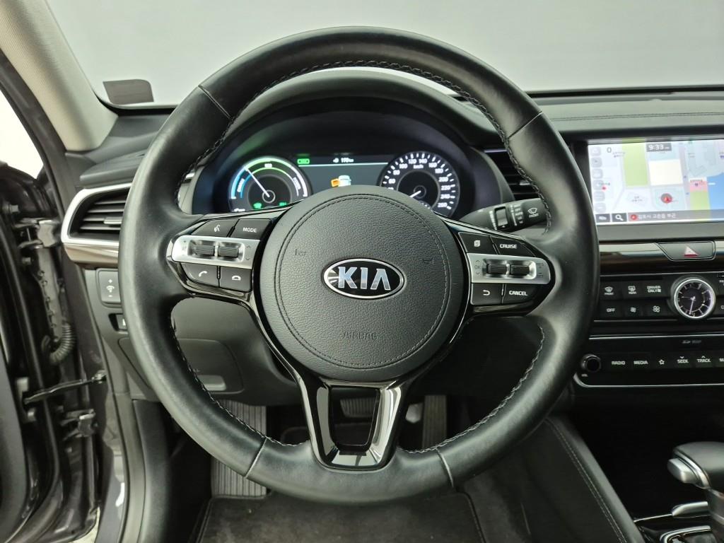 KIA K7 - Vista 9