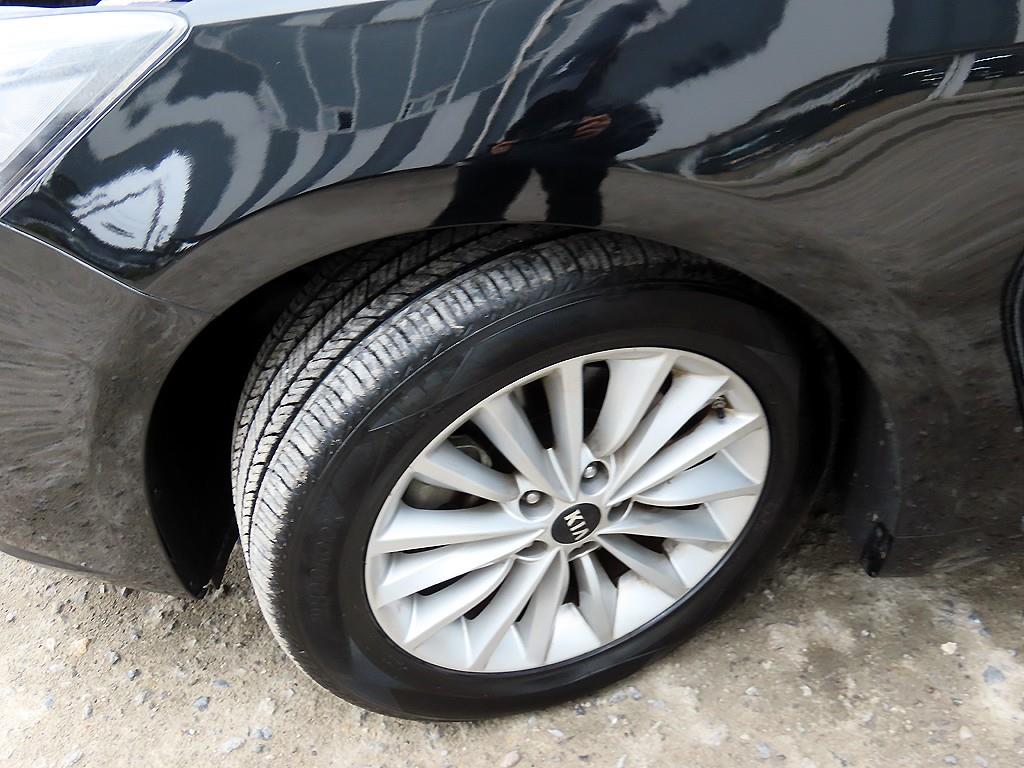 KIA K7 2016 Negro - Importación desde Corea - HF Imports Iquique - Foto 20