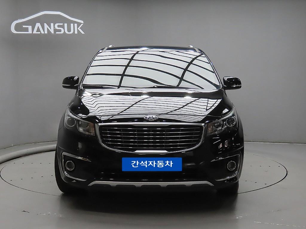 KIA Carnival 2018 Negro - Importación desde Corea - HF Imports Iquique - Foto 1