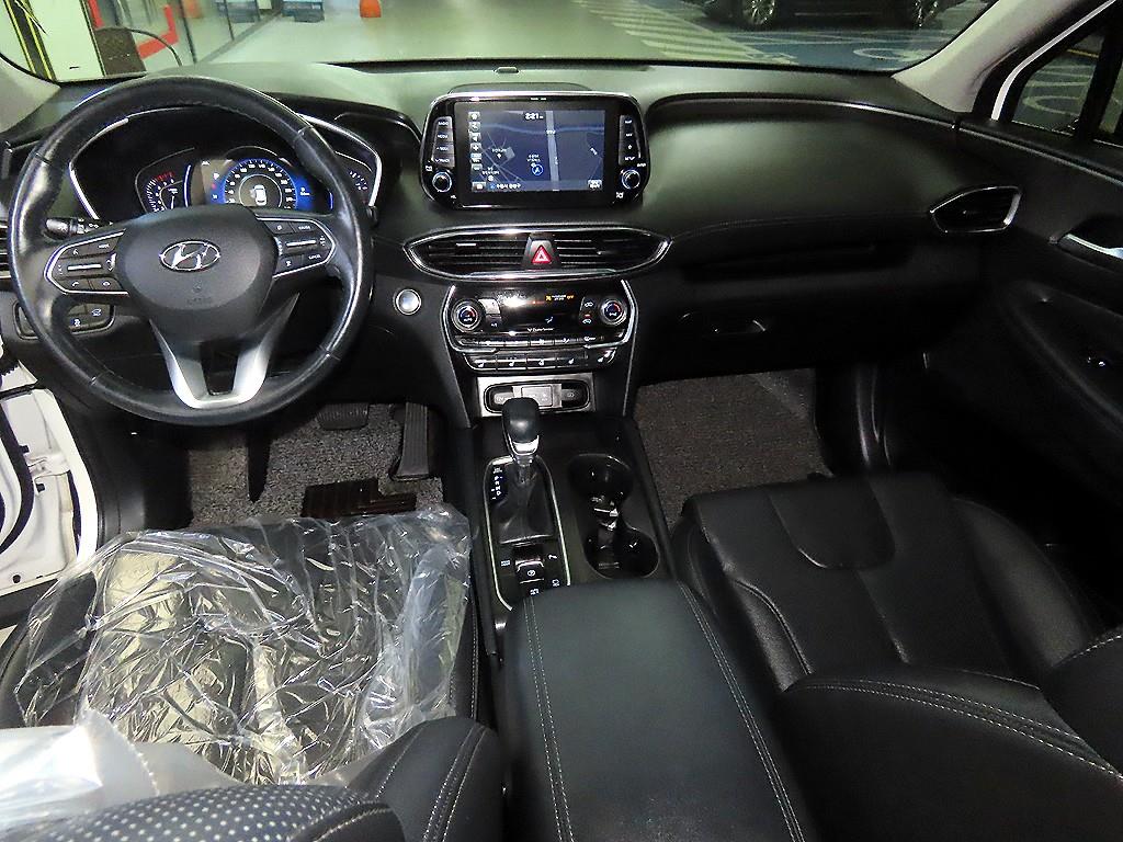 HYUNDAI Santa Fe - Vista 10