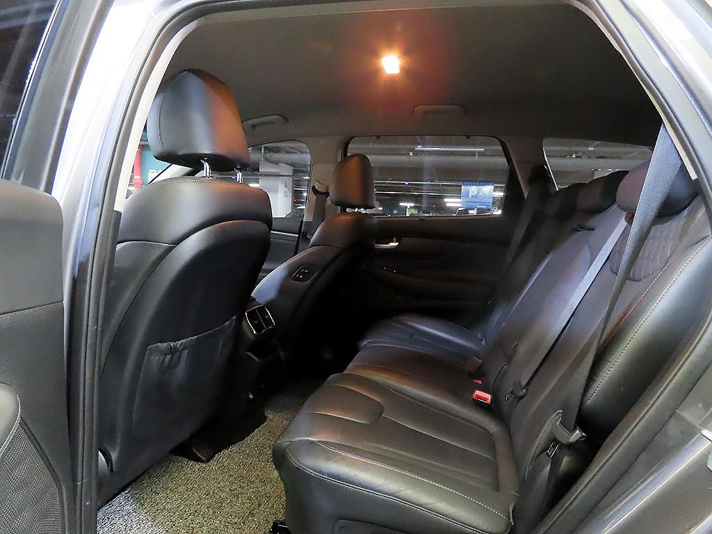 HYUNDAI Santa Fe - Vista 7