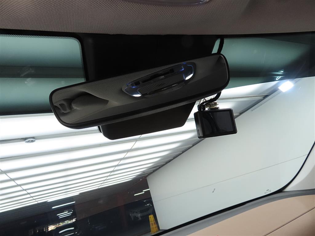 HYUNDAI Ioniq 5 - Vista 12