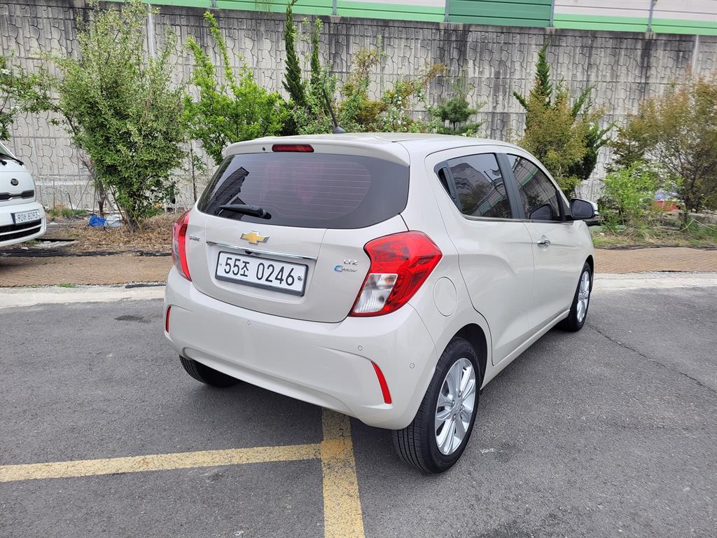 Chevrolet Spark - Vista 3