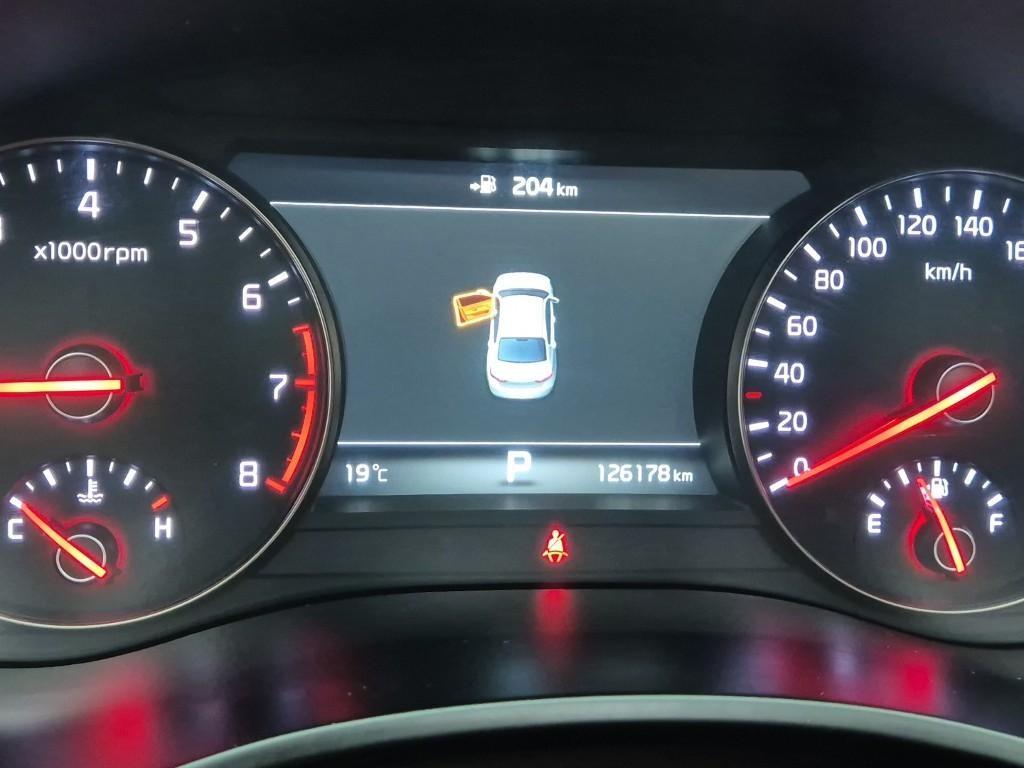 KIA K7 - Vista 6