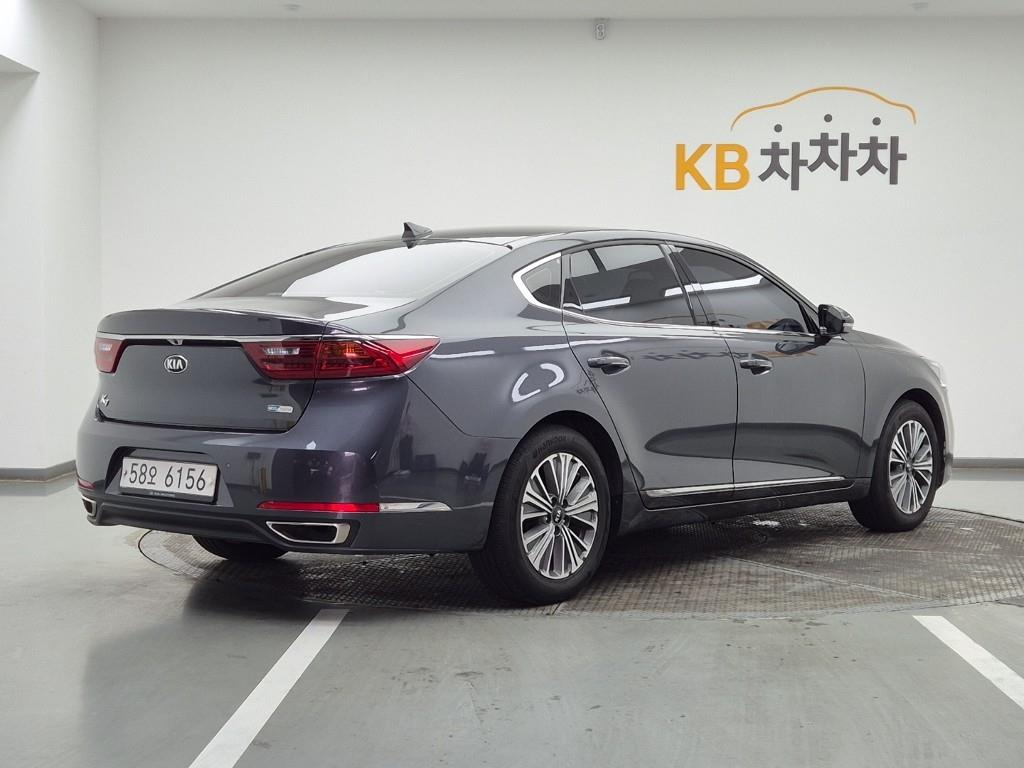 KIA K7 - Vista 4