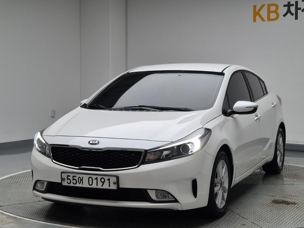 KIA K3 2017 Blanco - Importación desde Corea - HF Imports Iquique - Foto 1