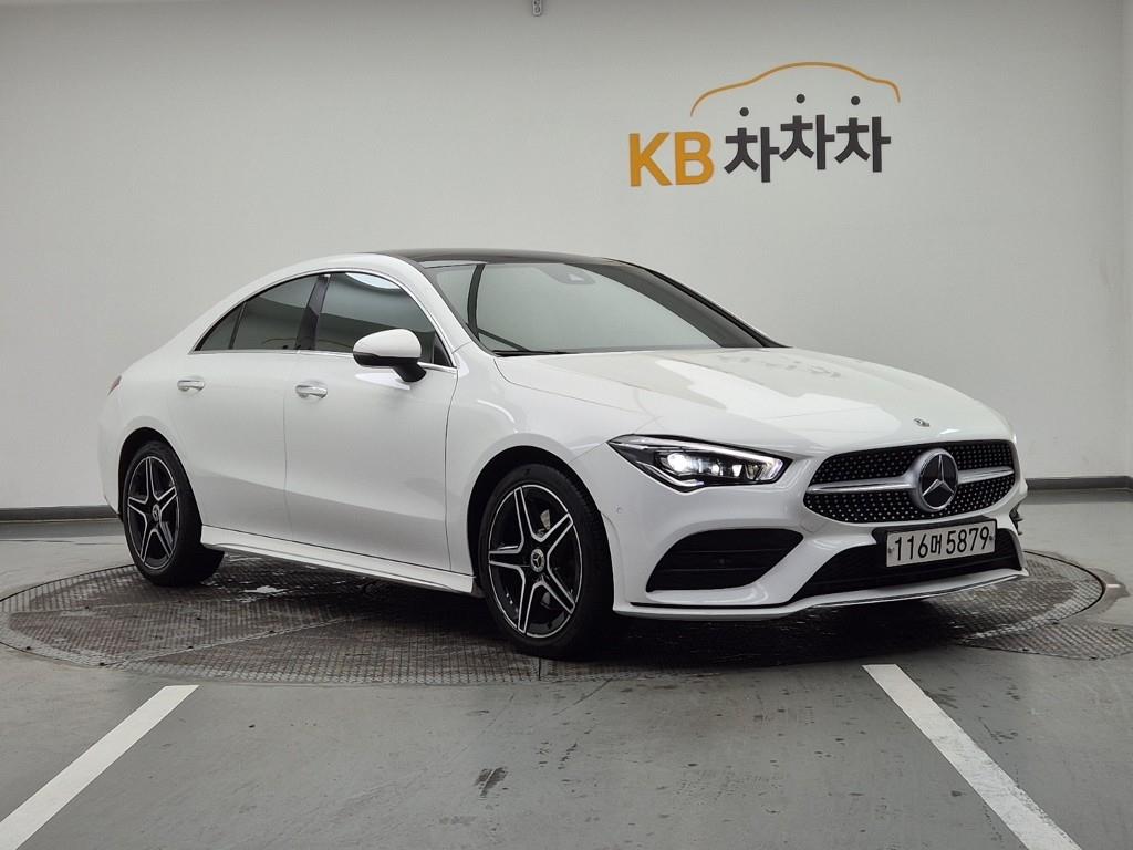 Mercedes Benz CLA Class - Vista 2