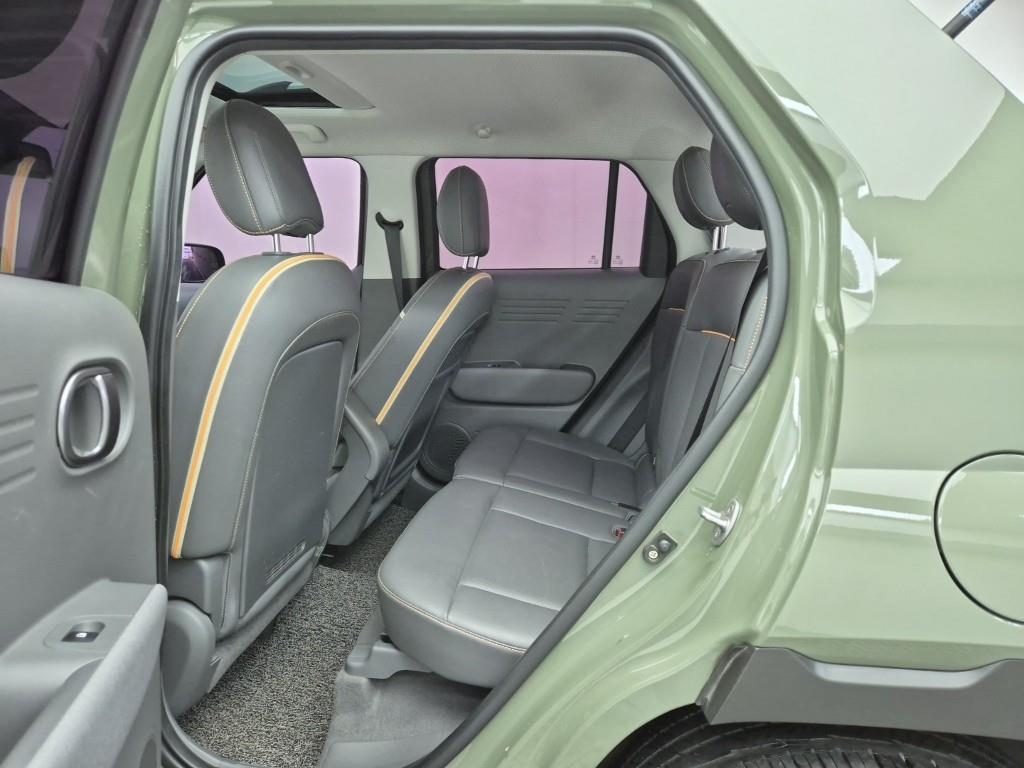 HYUNDAI Casper - Vista 12