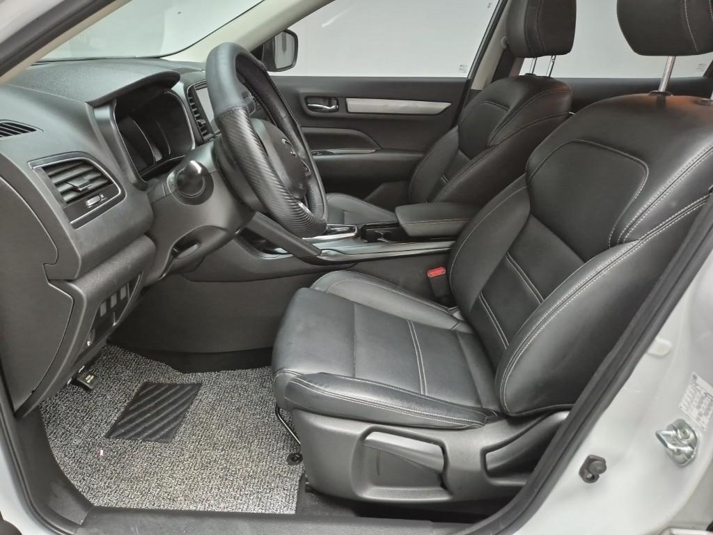 SAMSUNG QM6 - Vista 11