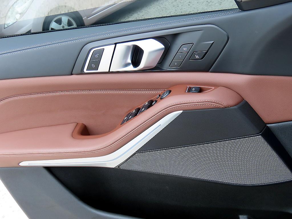 BMW X5 - Vista 12