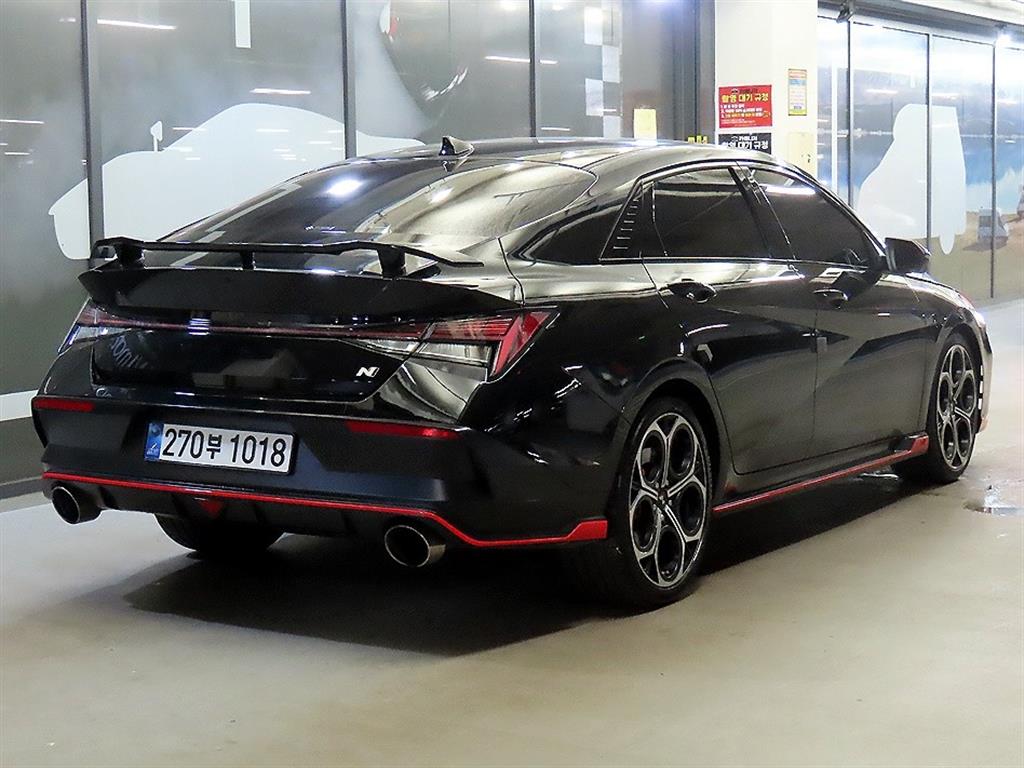 HYUNDAI Avante - Vista 4