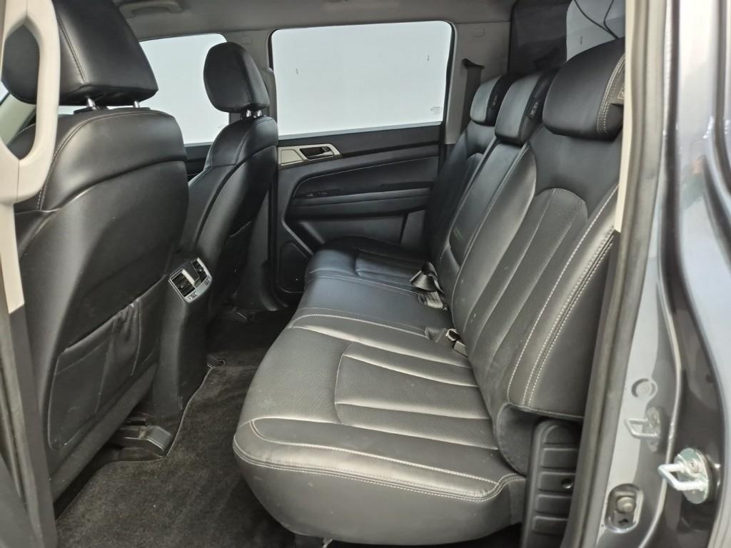 Ssangyong Rexton 2018 Gris - Importación desde Corea - HF Imports Iquique - Foto 14
