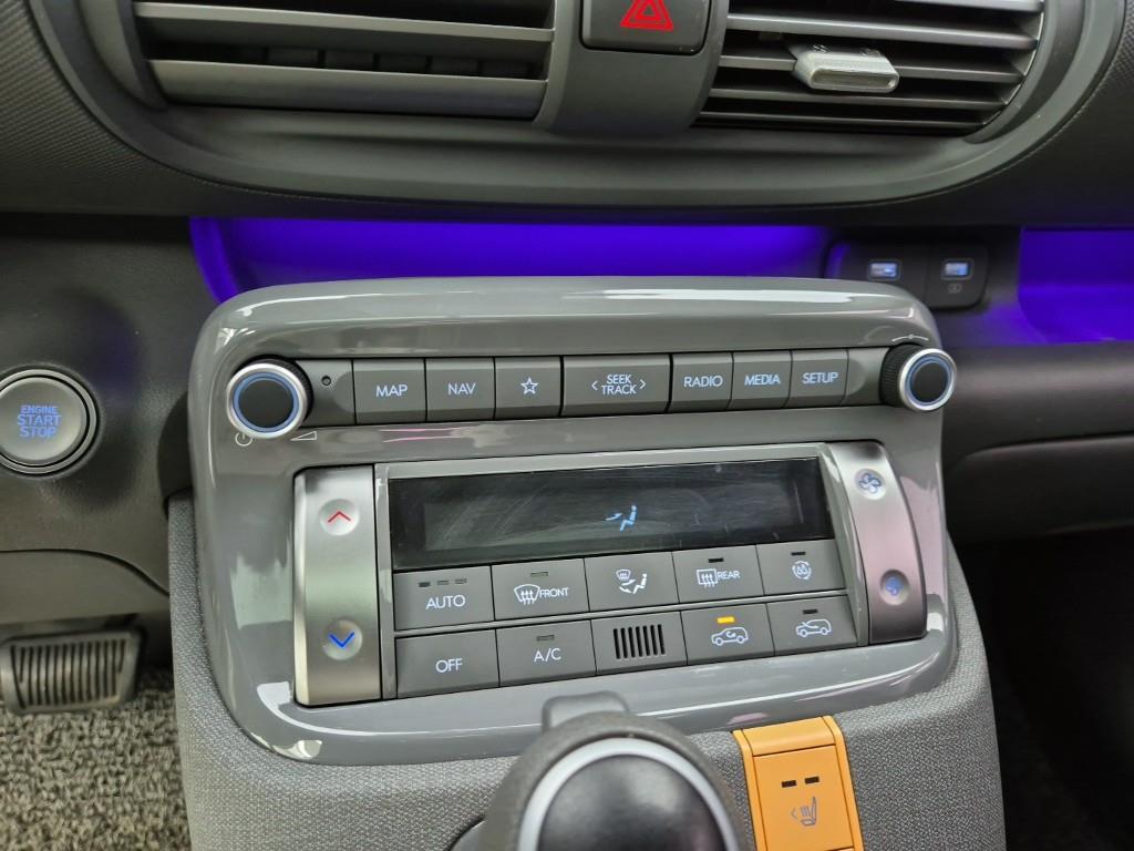 HYUNDAI Casper - Vista 10