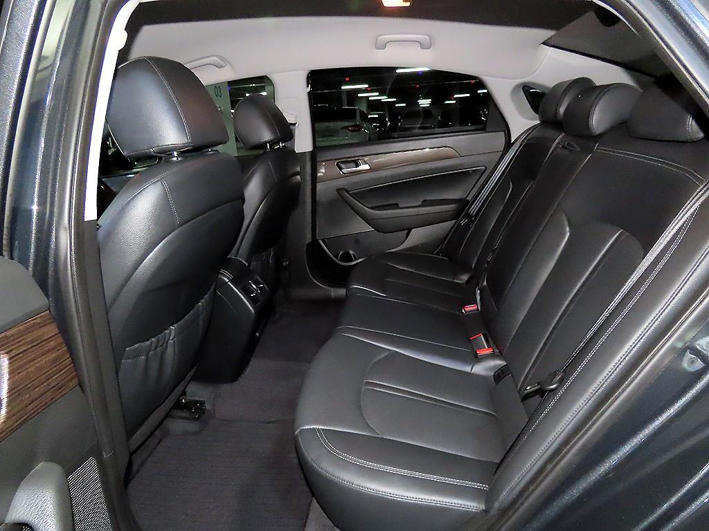 HYUNDAI Sonata - Vista 7