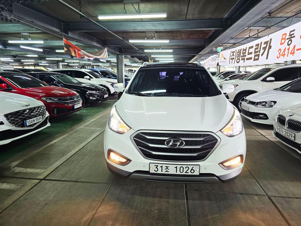 HYUNDAI Tucson - Vista 4